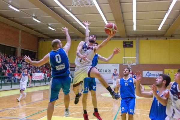 Il Lella Basket si aggiudica la sfida