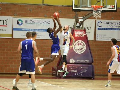 Prima vittoria casalinga della stagione per gli Shoemakers