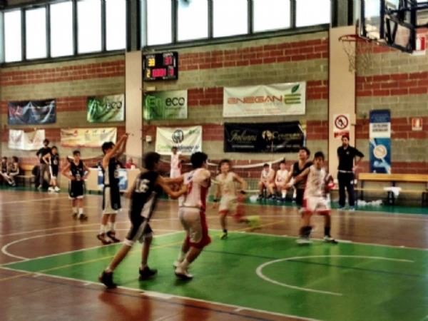 L'Avis Shoemakers Youth cade contro il CMB Lucca